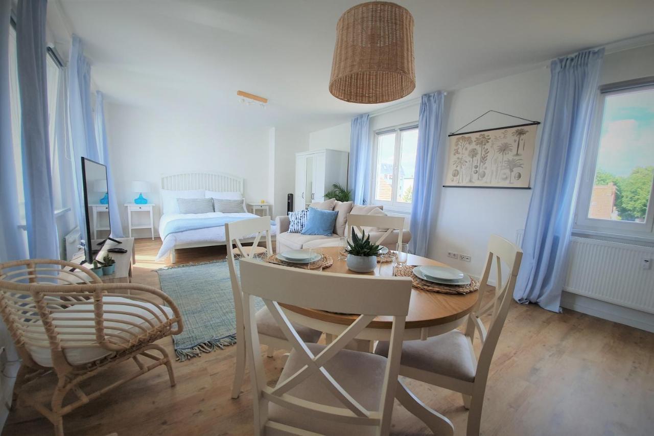 PB Ferienwohnungen - FeWo 5 - Stilvoll eingerichtetes Studio im Herzen Senftenbergs Exterior foto